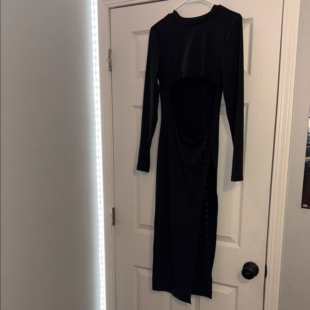 SHEIN Black Long Sleeve Cutout Dress